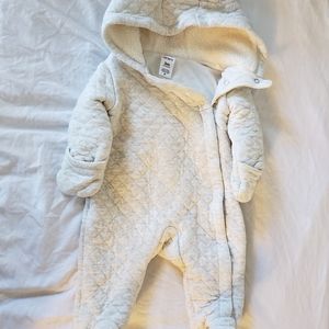 Carters 3 Month Bunting Suit EUC